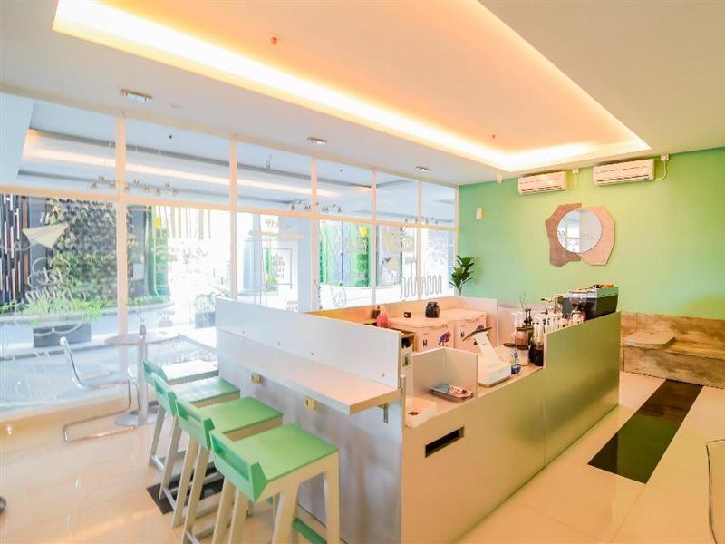 Collection O 15 Taman Melati Merr Surabaya Luaran gambar
